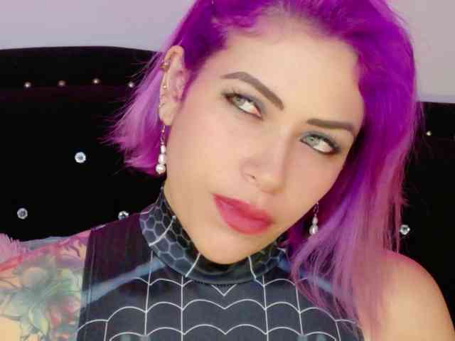 Alexa_lopez webcam