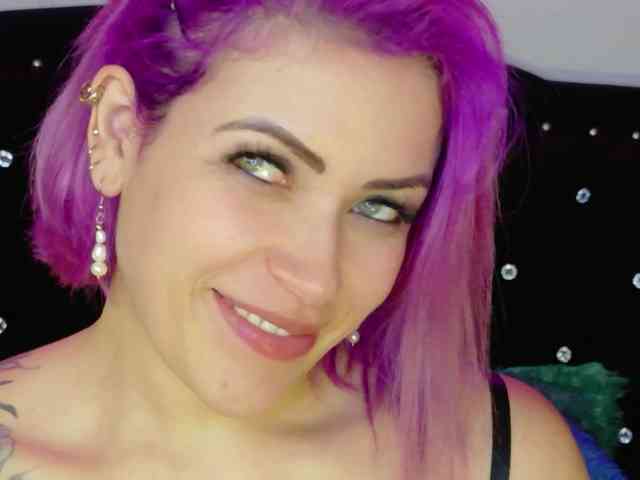 Alexa_lopez webcam