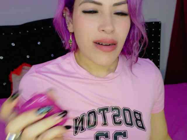Alexa_lopez webcam