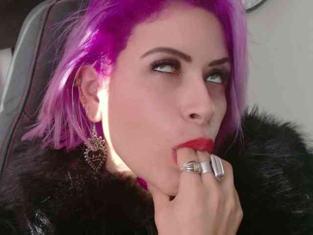 Alexa_lopez webcam