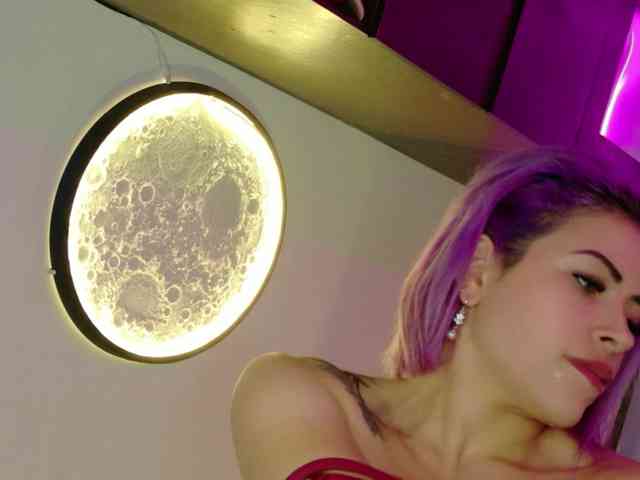 Alexa_lopez webcam