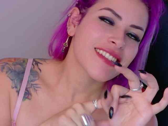 Alexa_lopez webcam