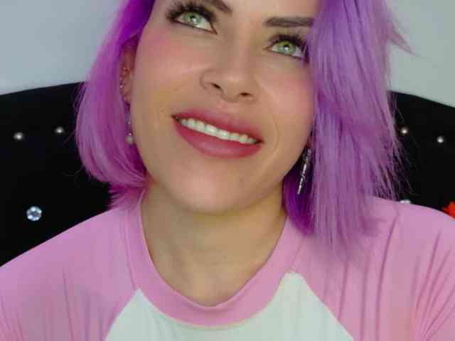 Alexa_lopez webcam