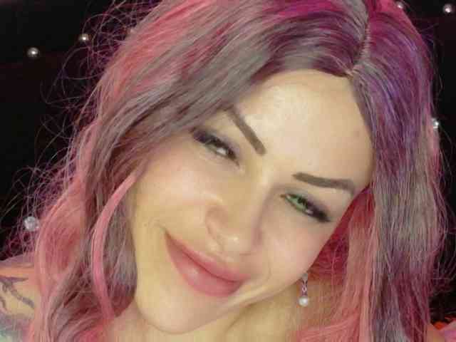 Alexa_lopez webcam