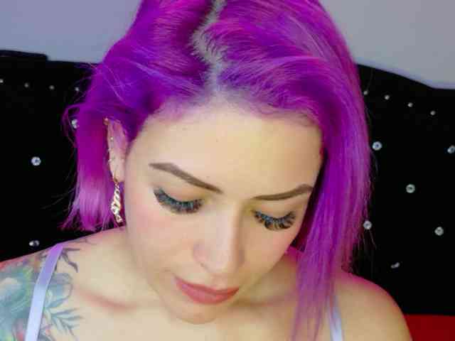 Alexa_lopez webcam