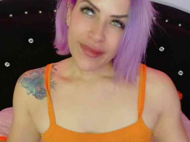 Alexa_lopez webcam