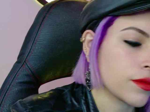 Alexa_lopez webcam