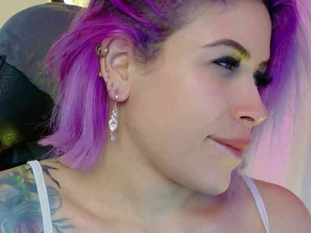 Alexa_lopez webcam