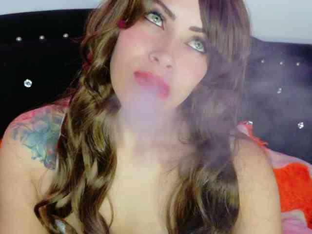 Ivypoison10 Live Webcam on BongaCams