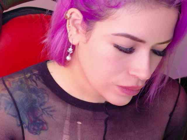 Alexa_lopez webcam