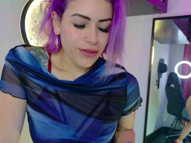 Alexa_lopez webcam