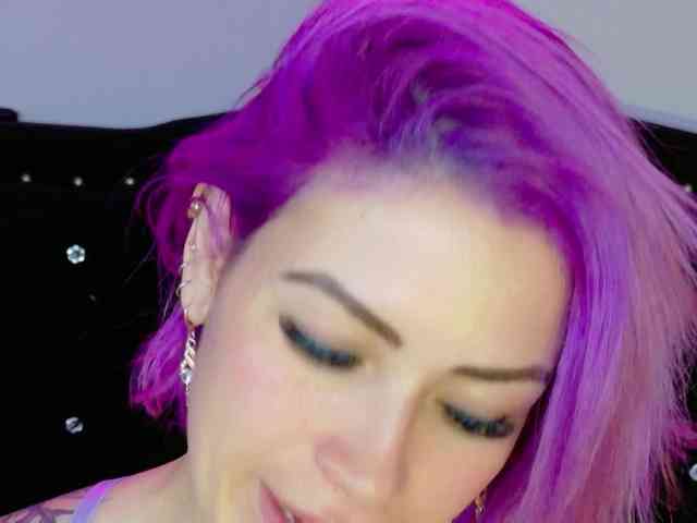 Alexa_lopez webcam