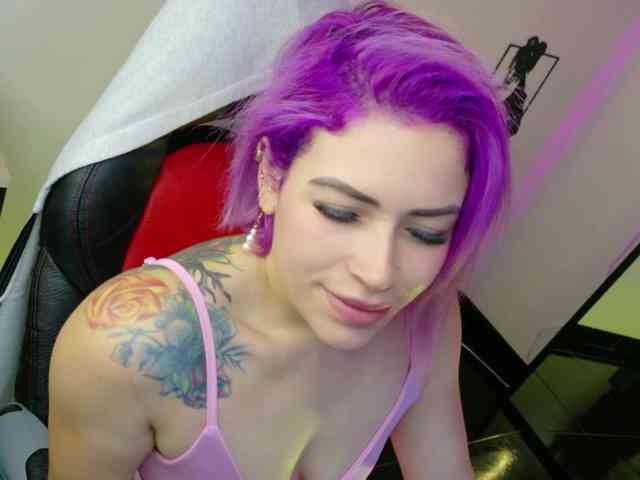 Alexa_lopez webcam