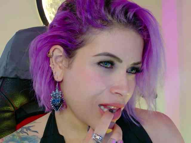Alexa_lopez webcam