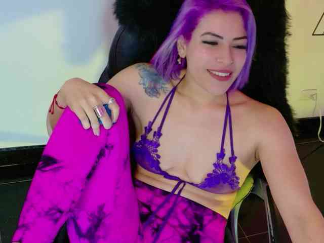 Alexa_lopez webcam