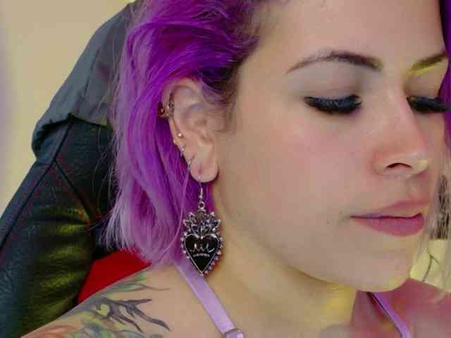 Alexa_lopez webcam