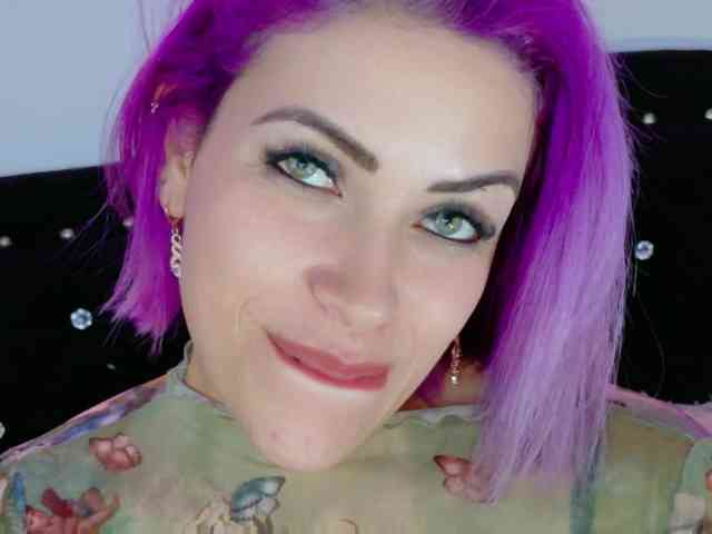 Alexa_lopez webcam