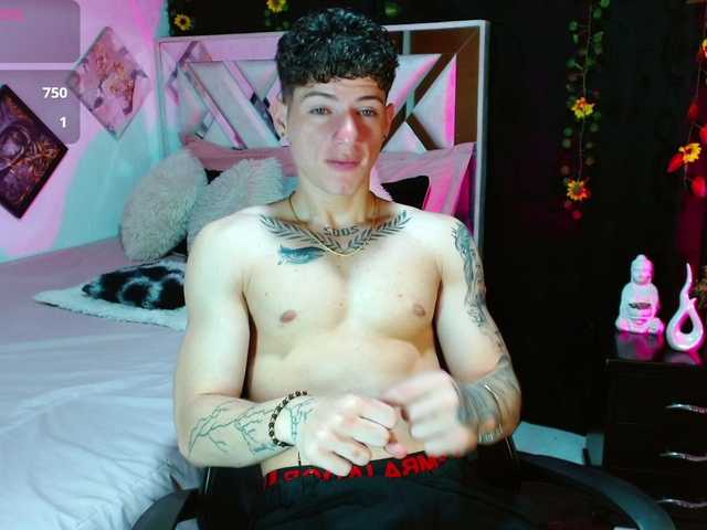 MattiaGorii live cam