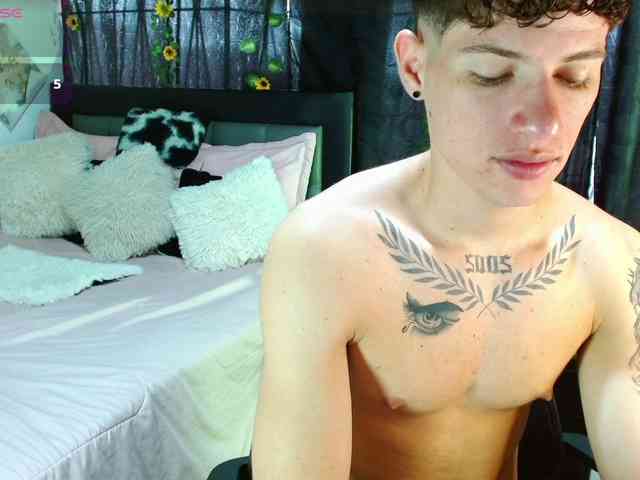 MattiaGorii Sex Cam Show