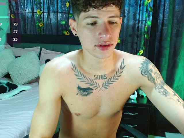 MattiaGorii Sex Cam Show