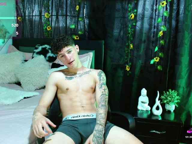 MattiaGorii Sex Cam Show