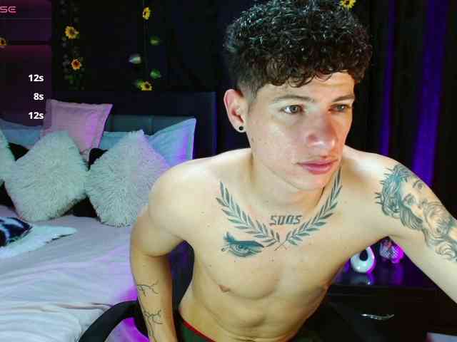 MattiaGorii Sex Cam Show