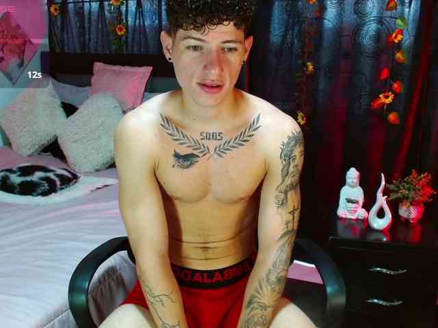 MattiaGorii Sex Cam Show