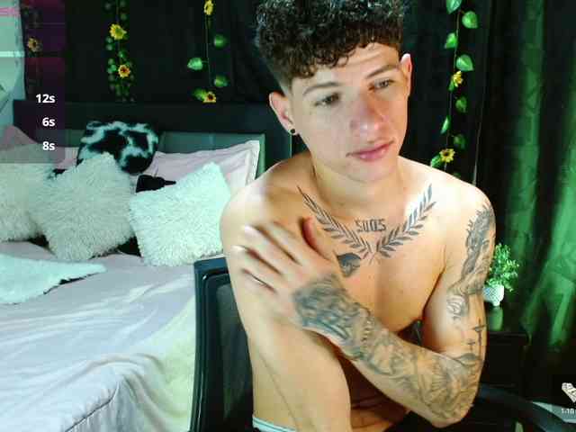 MattiaGorii Sex Cam Show