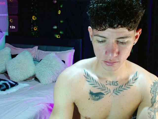 MattiaGorii Sex Cam Show