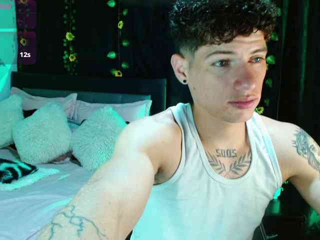 MattiaGorii Sex Cam Show