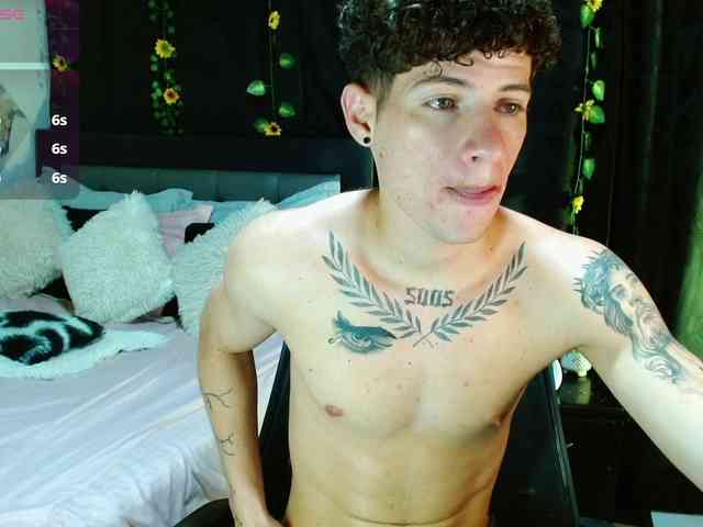 MattiaGorii Sex Cam Show