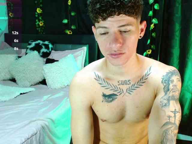 MattiaGorii Sex Cam Show