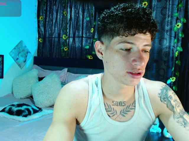 MattiaGorii Sex Cam Show