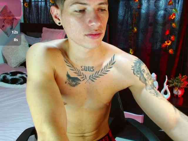 MattiaGorii Sex Cam Show