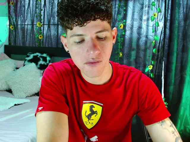 MattiaGorii Sex Cam Show