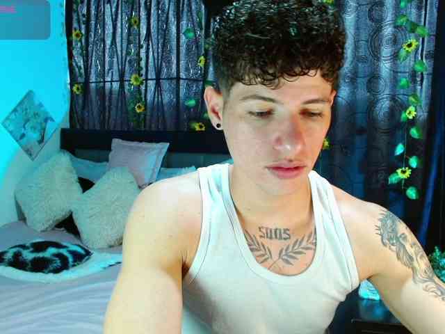 MattiaGorii Sex Cam Show