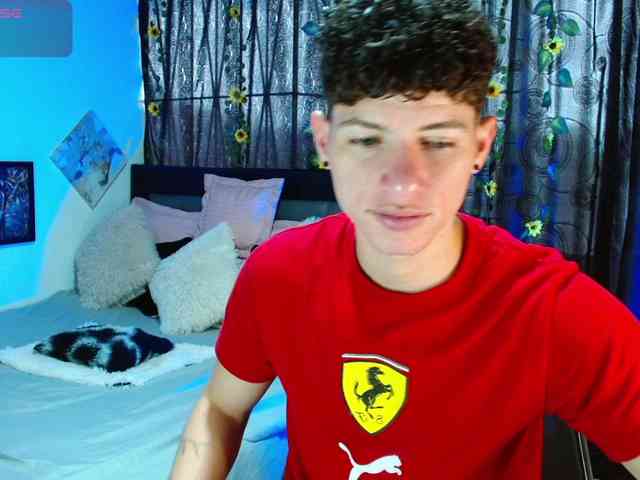 MattiaGorii Sex Cam Show