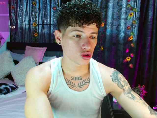 MattiaGorii Sex Cam Show