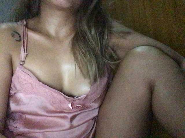 Pempemliciouss live cam on BongaCams