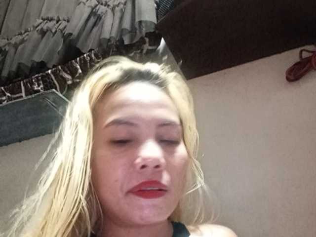 Pempemliciouss live cam on BongaCams