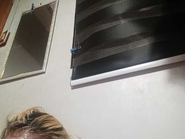Pempemliciouss live webcam show