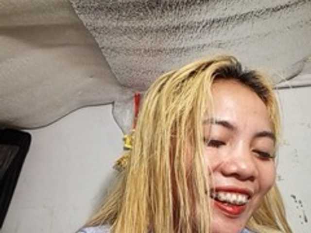 Pempemliciouss live webcam show
