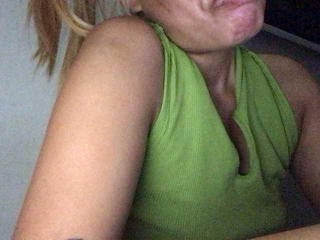 Pempemliciouss live cam on BongaCams