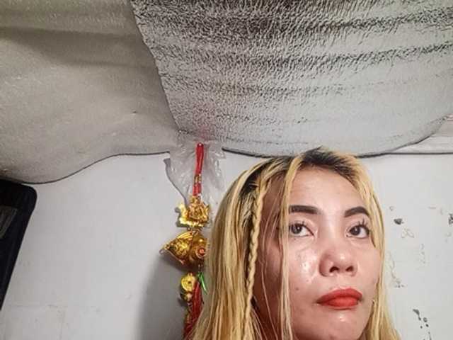 Pempemliciouss live webcam show