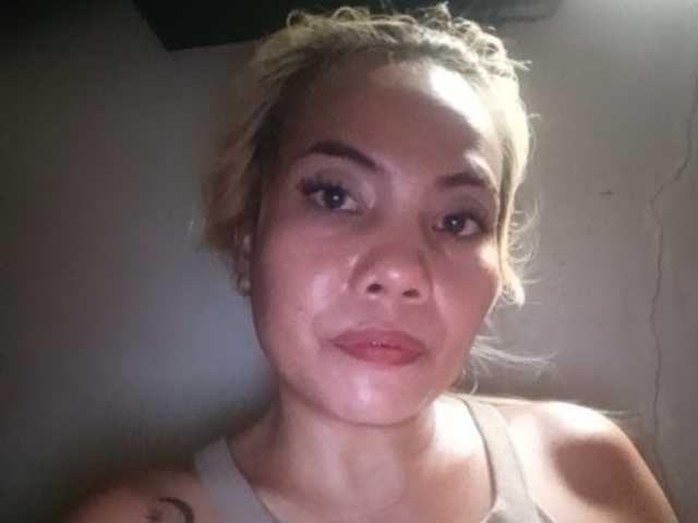 Pempemliciouss live cam on BongaCams