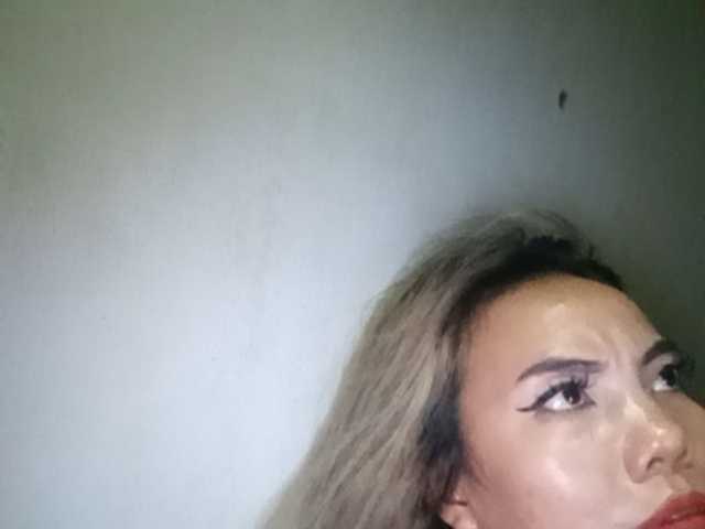 Pempemliciouss live cam on BongaCams