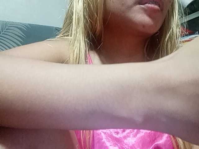 Pempemliciouss live cam on BongaCams