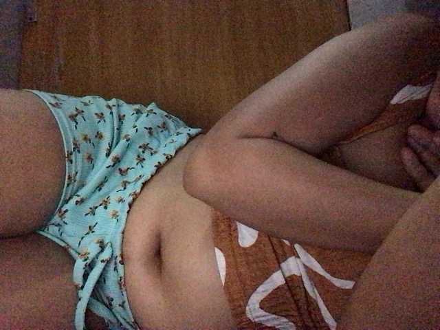 HEARTQUEEN live cam