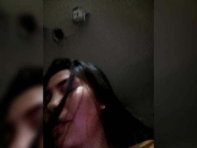 Pempemliciouss's BongaCams show and profile