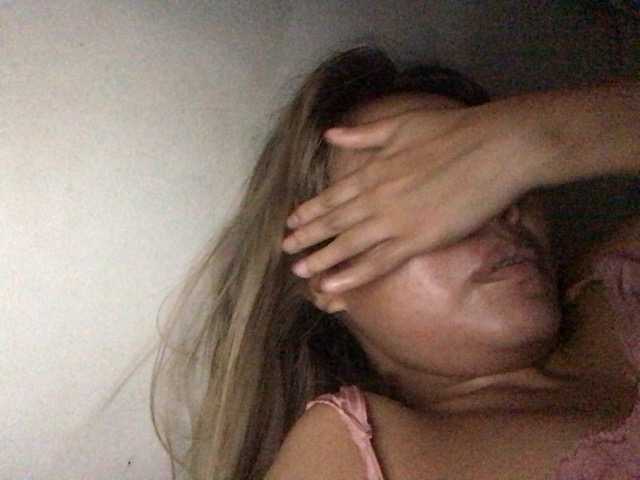 Pempemliciouss live cam on BongaCams